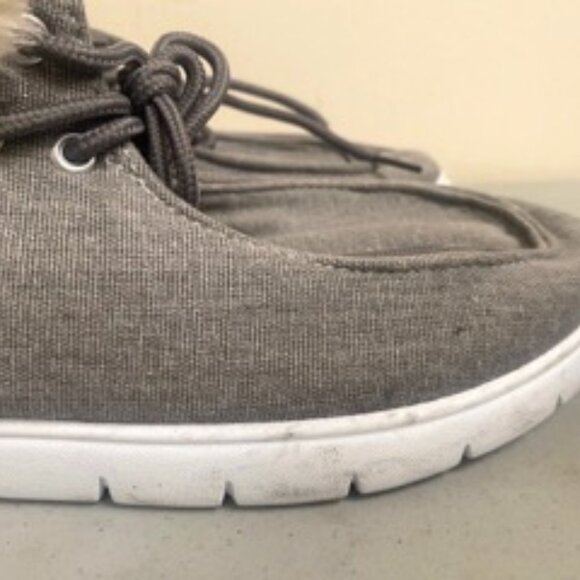 C&C California Women's Daniella Casual Flat Fur Trim Gray Size 9 - Picture 3 of 3